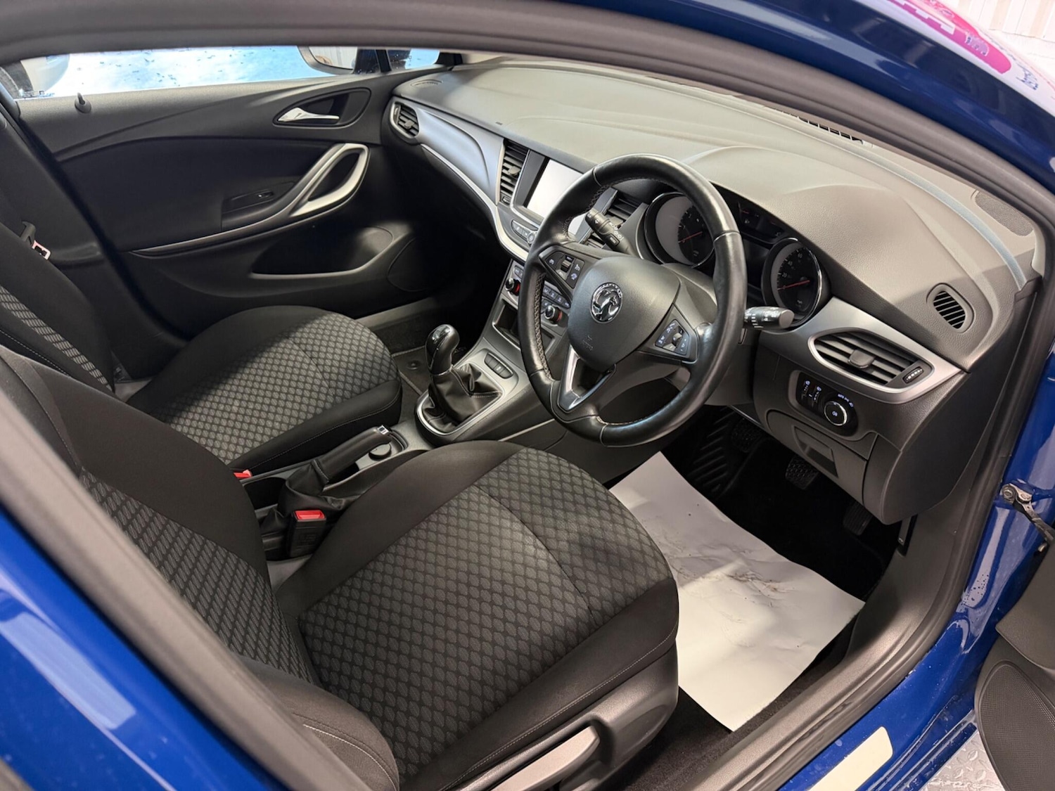 Used Vauxhall Astra 2018 for sale - 77724032: Photo 17