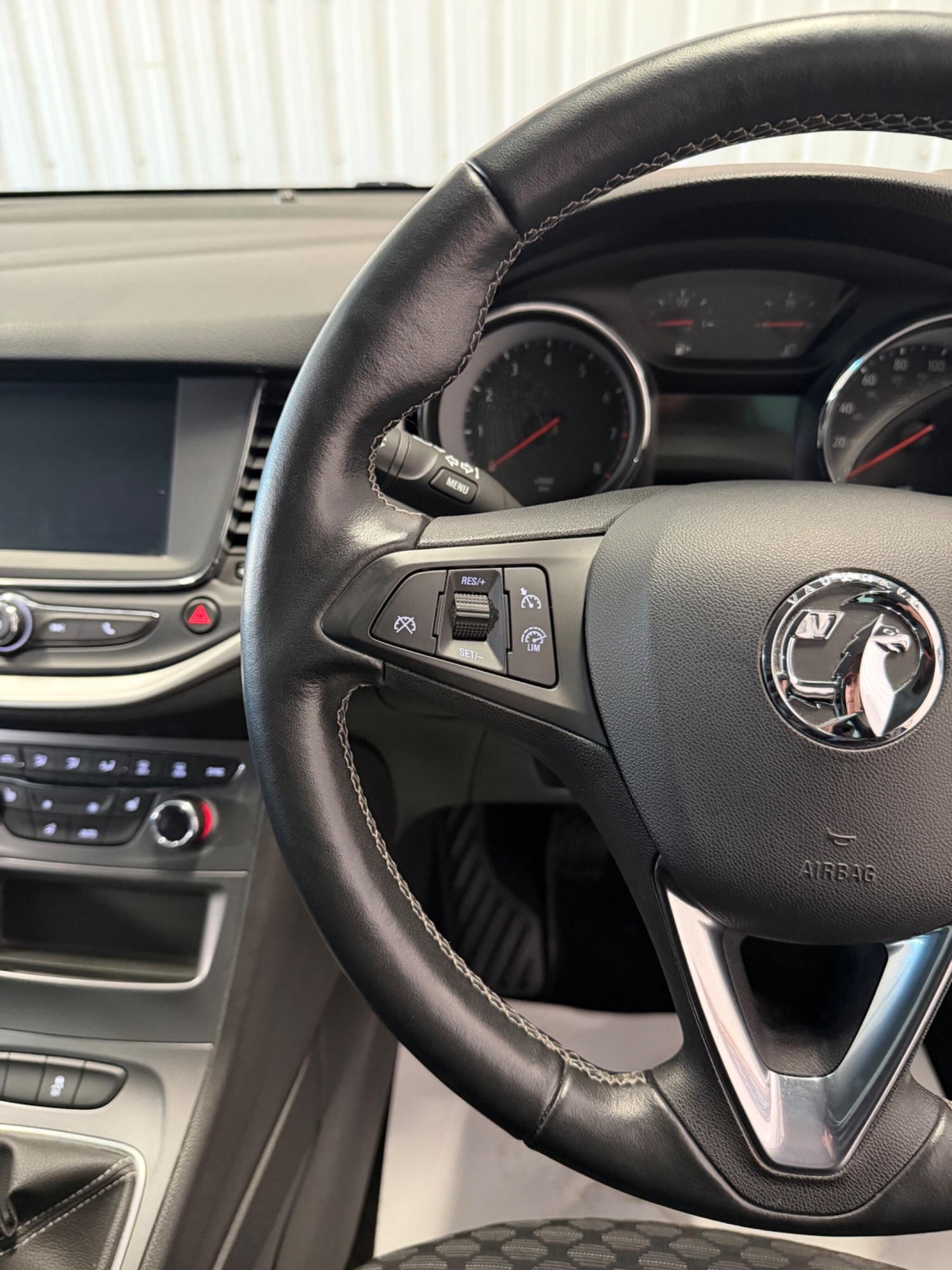 Used Vauxhall Astra 2018 for sale - 77724032: Photo 19