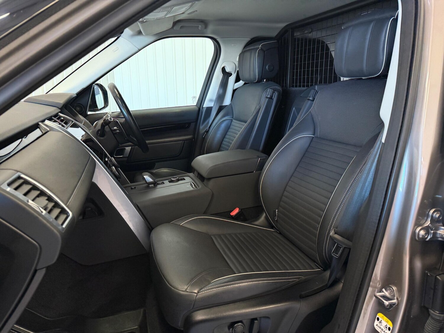 Used Land Rover Discovery 2022 for sale - 76060920: Photo 14