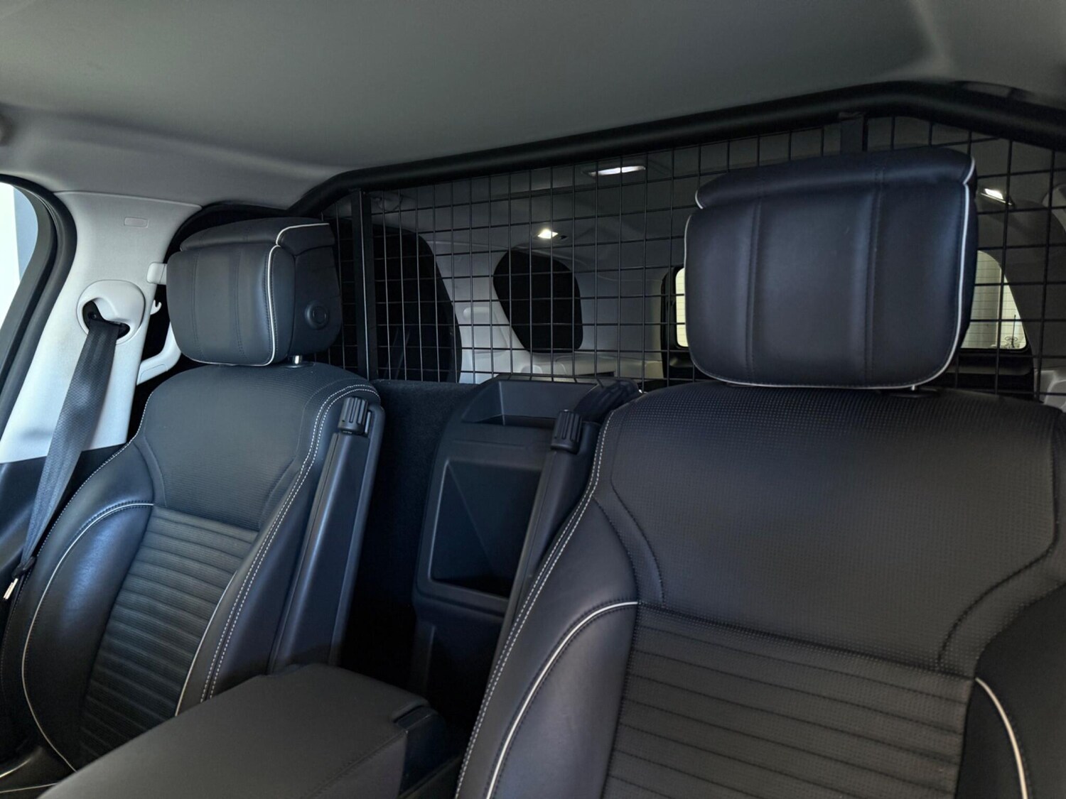 Used Land Rover Discovery 2022 for sale - 76060920: Photo 17