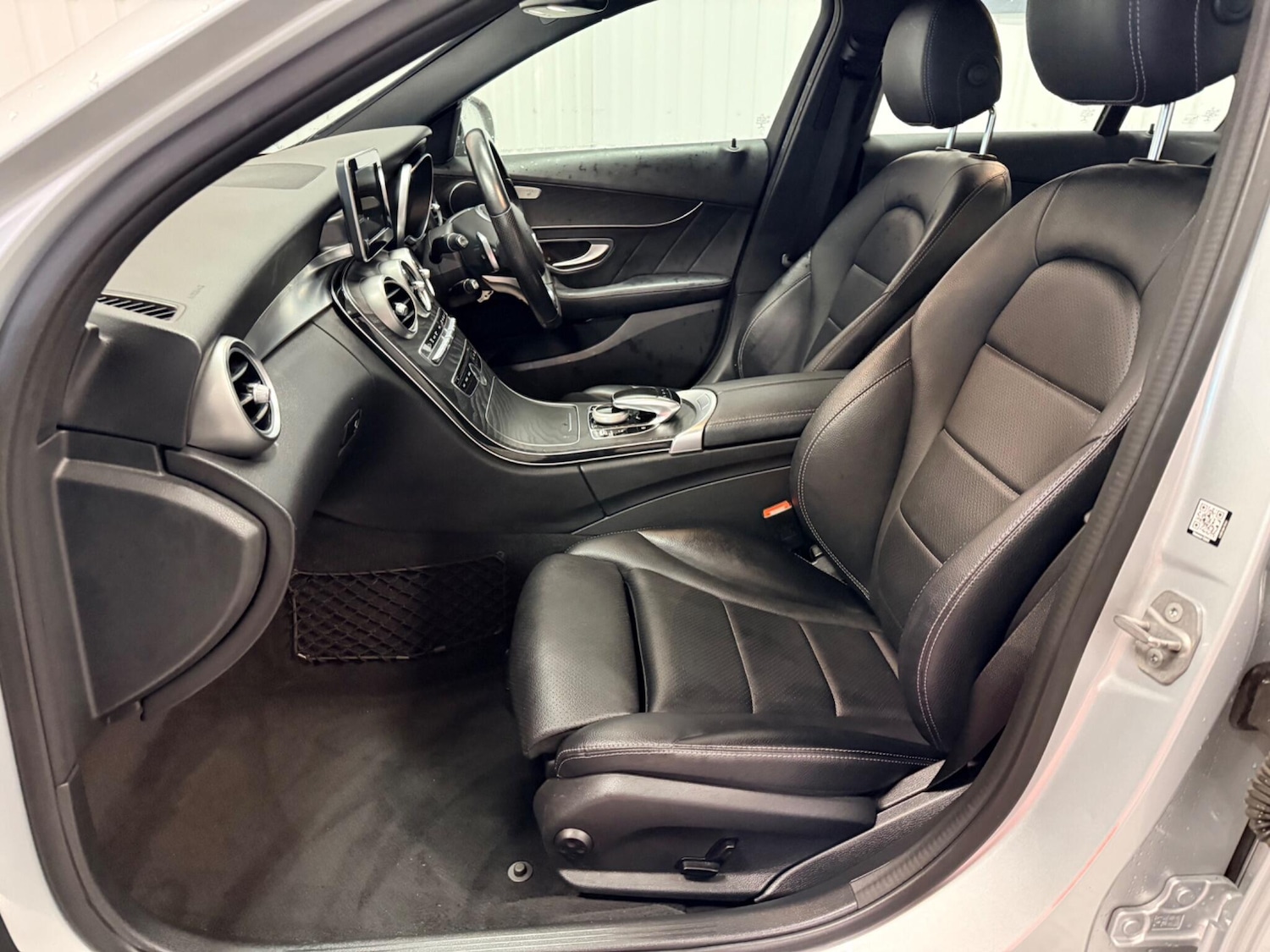 Used Mercedes-Benz C Class 2017 for sale - 77344071: Photo 10