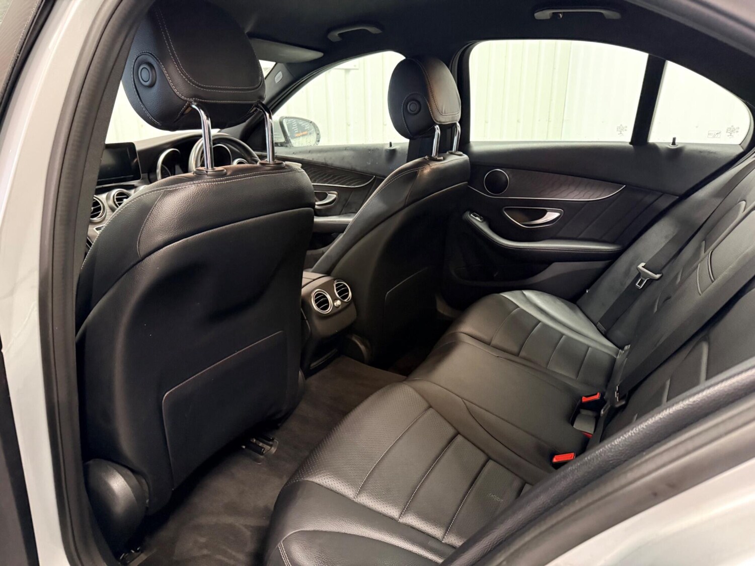 Used Mercedes-Benz C Class 2017 for sale - 77344071: Photo 15