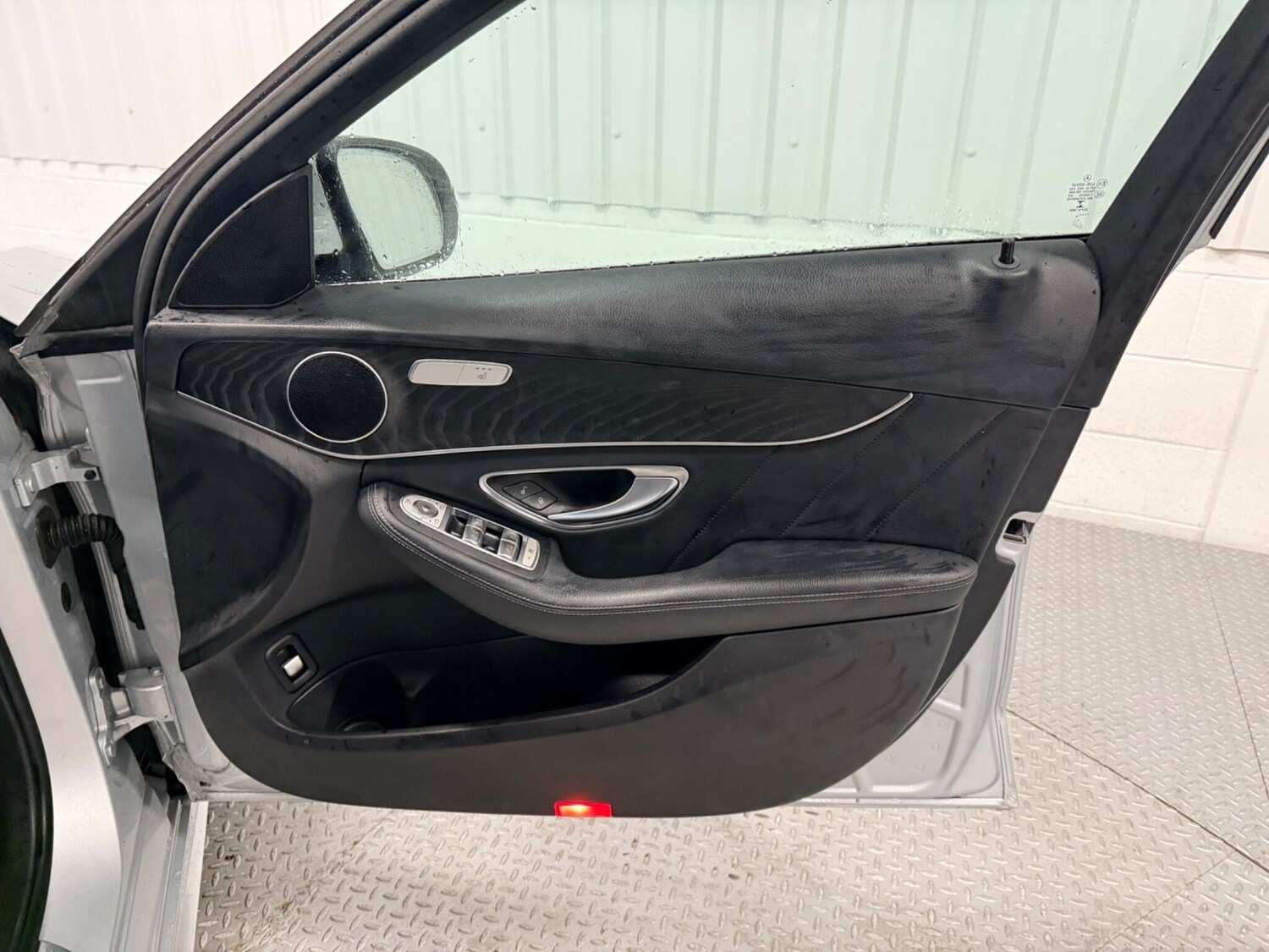 Used Mercedes-Benz C Class 2017 for sale - 77344071: Photo 17