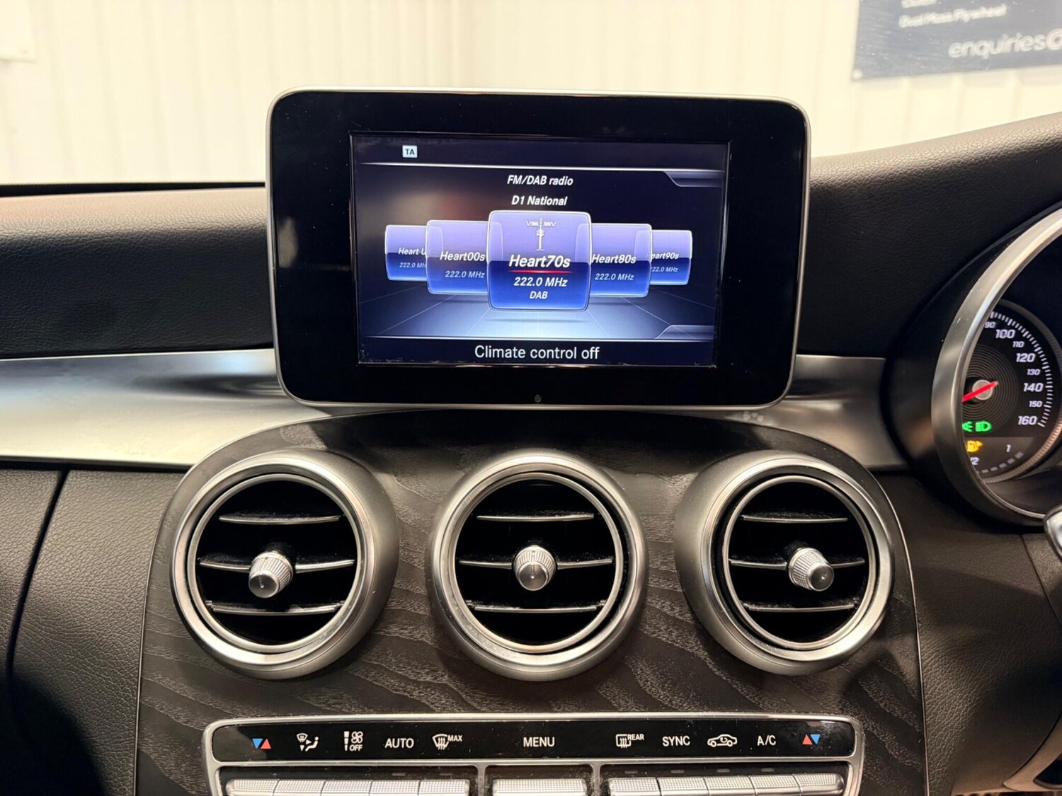 Used Mercedes-Benz C Class 2017 for sale - 77344071: Photo 24