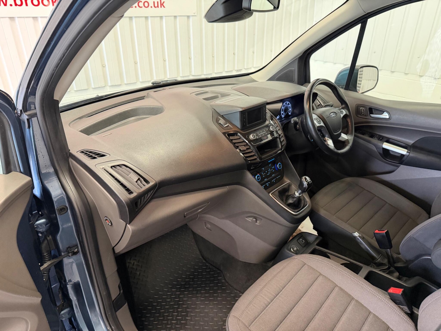 Used Ford Grand Tourneo Connect 2019 for sale - 78087196: Photo 15