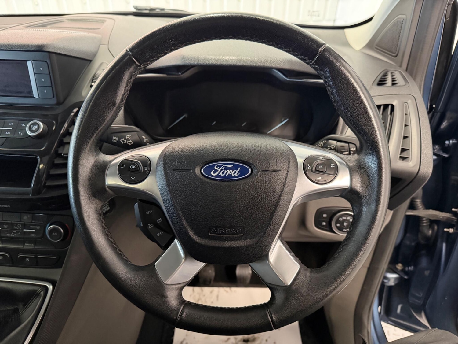 Used Ford Grand Tourneo Connect 2019 for sale - 78087196: Photo 18
