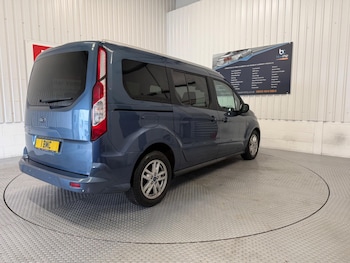 Used Ford Grand Tourneo Connect 2019 for sale - 78087196: Photo