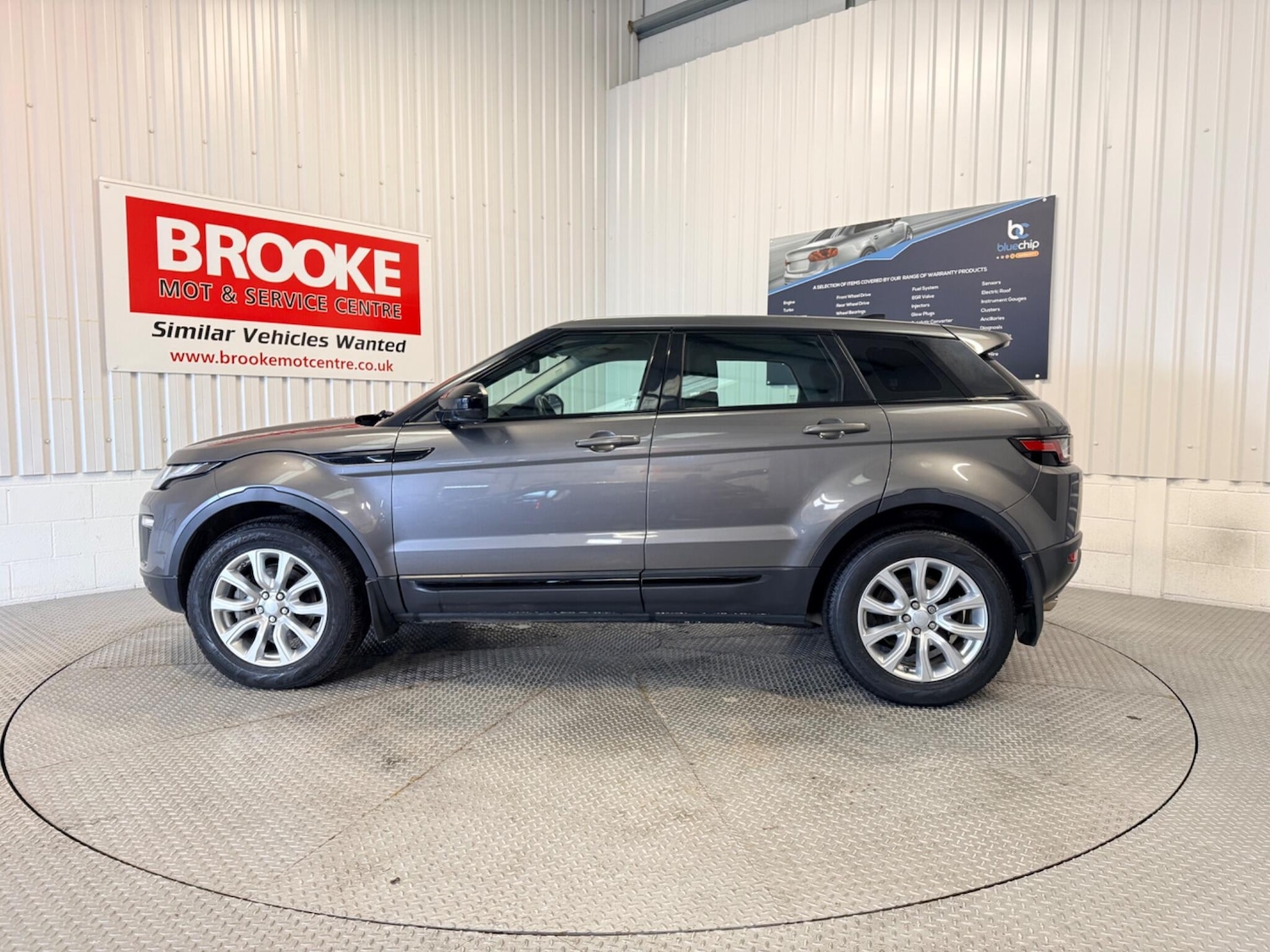 Used Land Rover Range Rover Evoque 2017 for sale - 77439726: Photo 10