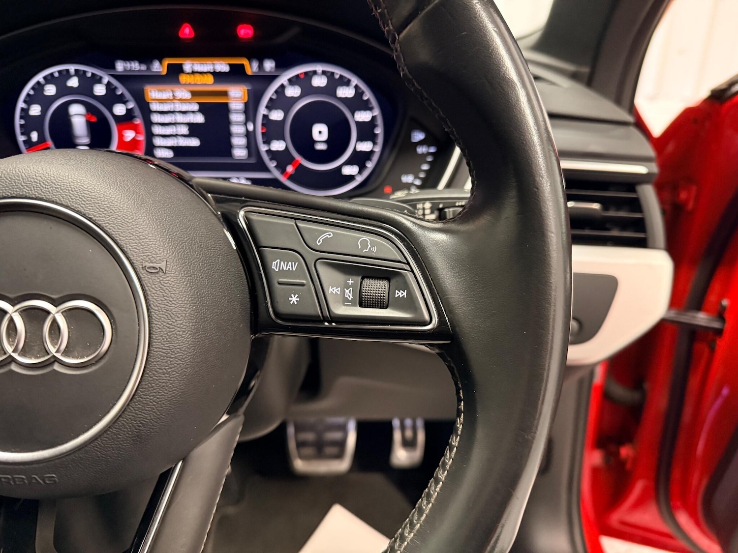 Used Audi S4 Avant 2017 for sale - 76378016: Photo 24