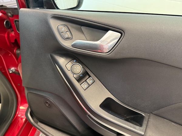 Used Ford Fiesta 2019 for sale - 74908671: Photo 19