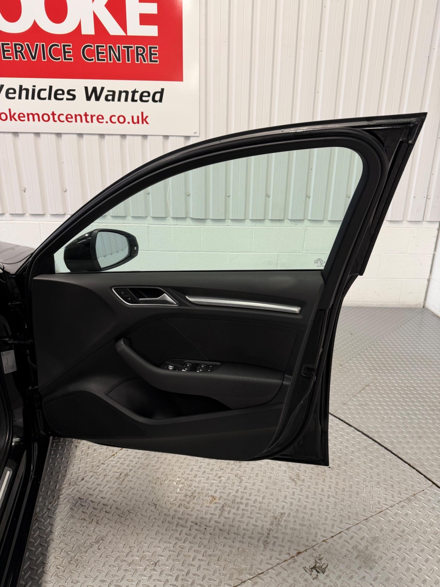 Used Audi A3 2016 for sale - 77330771: Photo 16