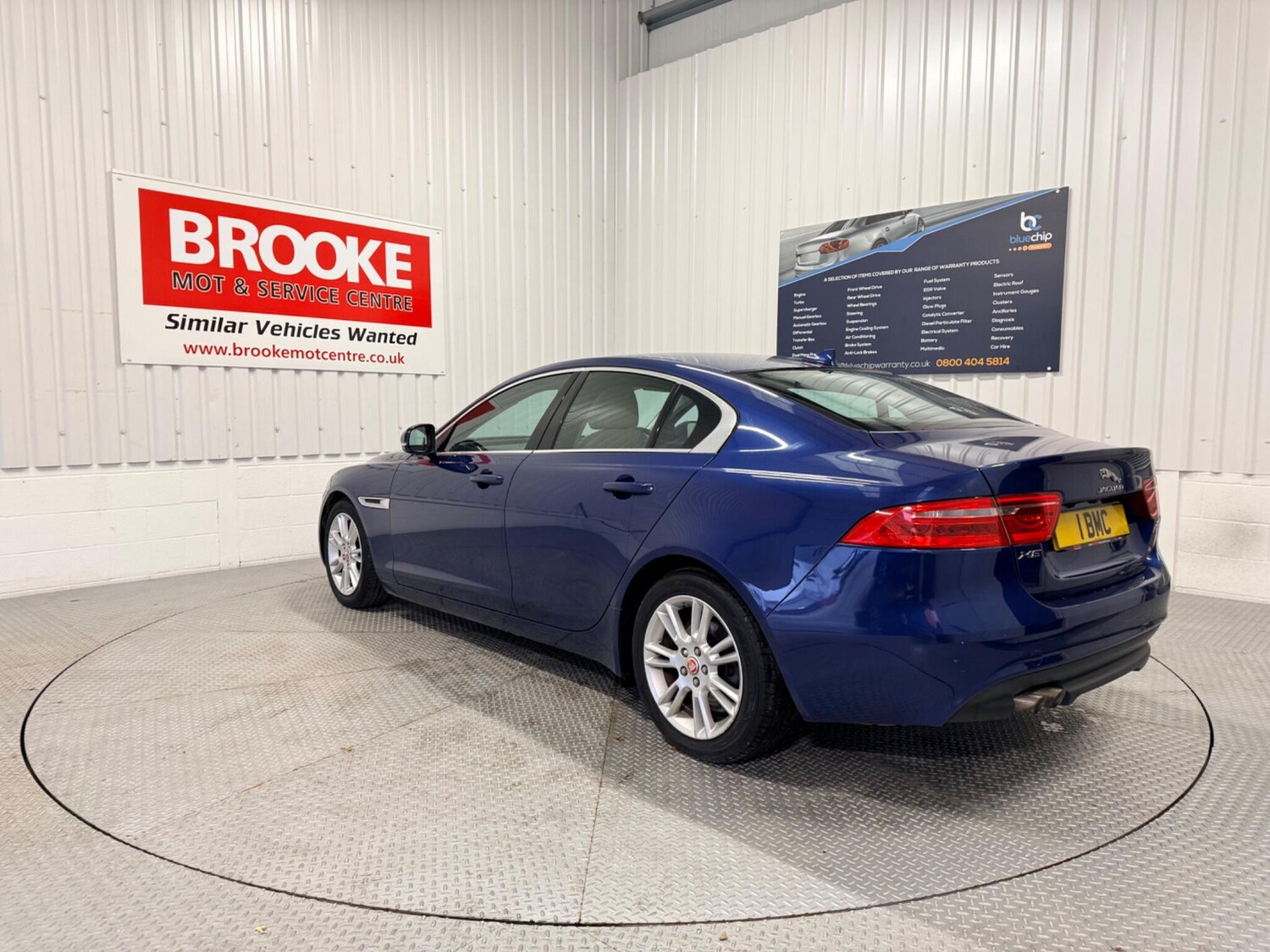 Used Jaguar XE 2016 for sale - 77439917: Photo 9