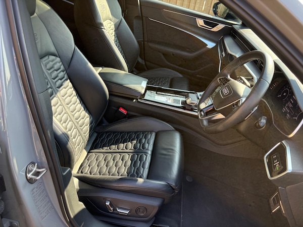 Used Audi RS6 Avant 2020 for sale - 76282670: Photo 17