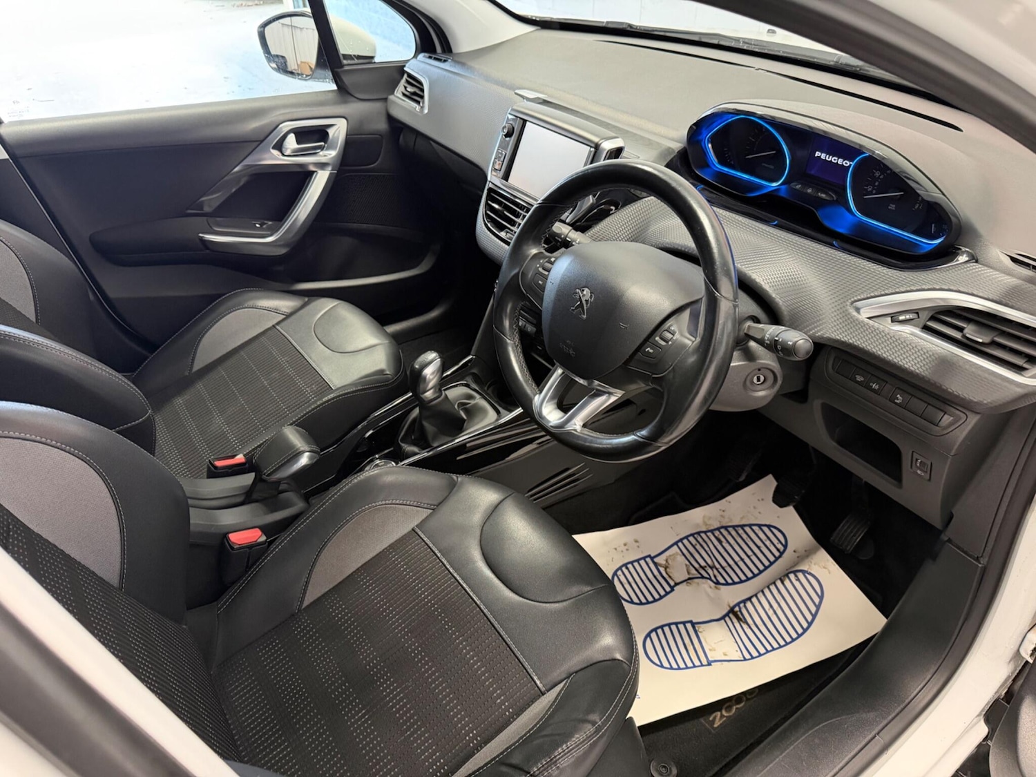Used Peugeot 2008 2016 for sale - 78086172: Photo 16