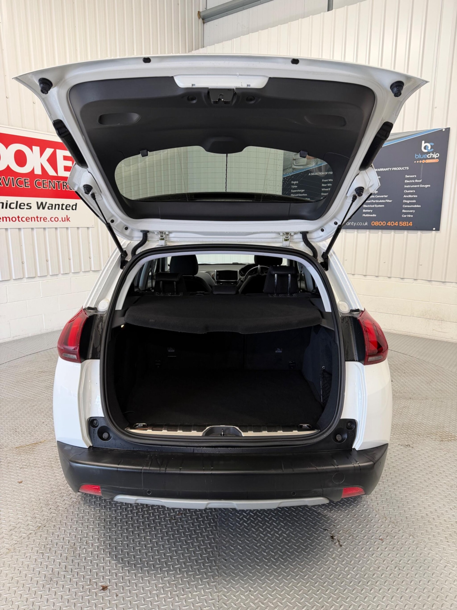 Used Peugeot 2008 2016 for sale - 78086172: Photo 9