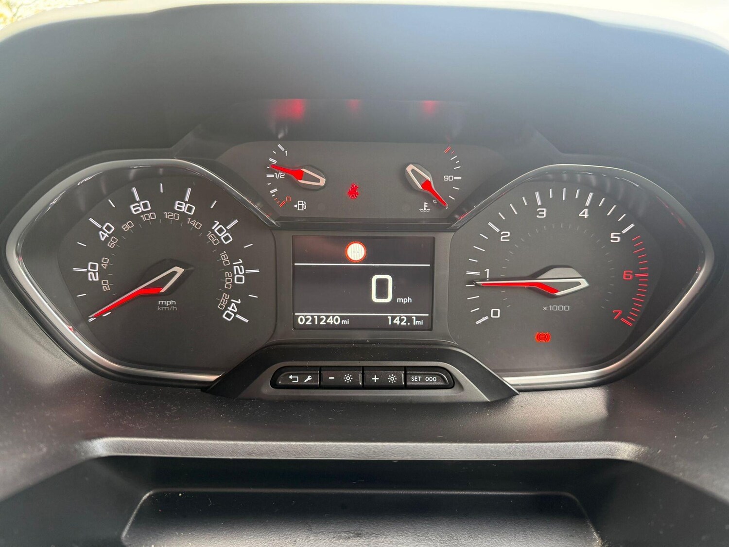 Used Peugeot Rifter 2020 for sale - 76715423: Photo 18