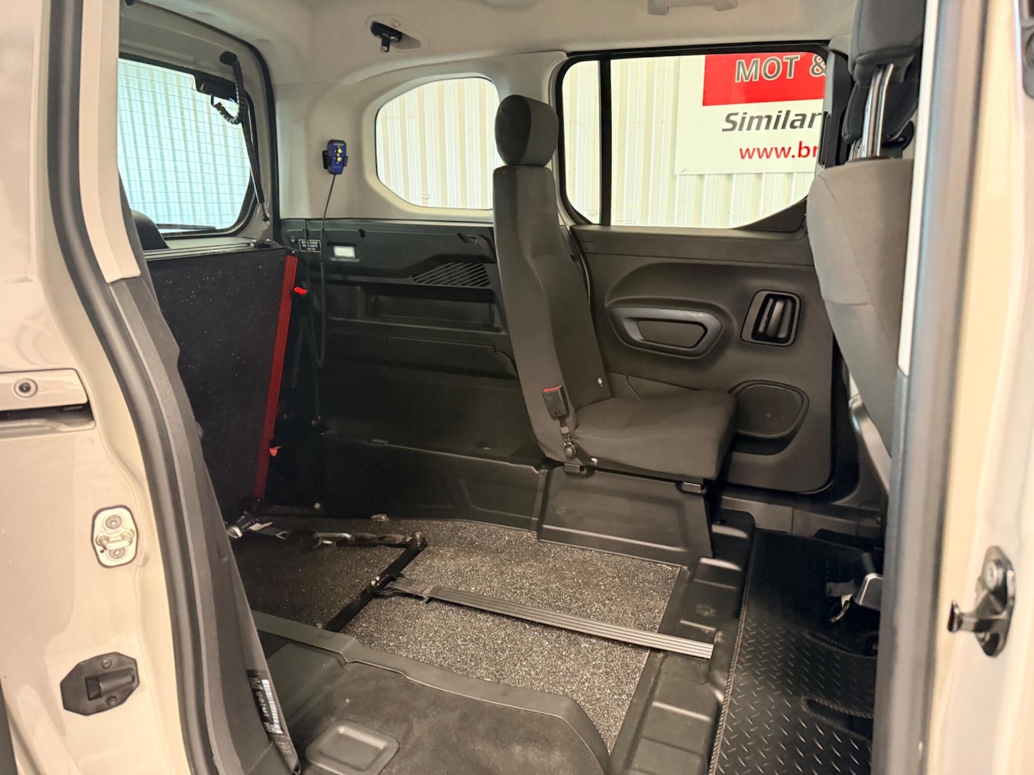 Used Peugeot Rifter 2020 for sale - 76715423: Photo 20