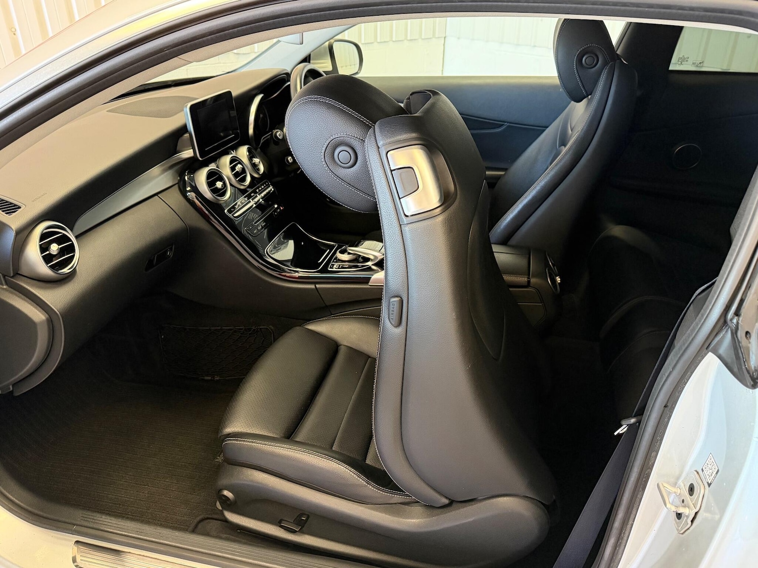 Used Mercedes-Benz C Class 2016 for sale - 76337533: Photo 13
