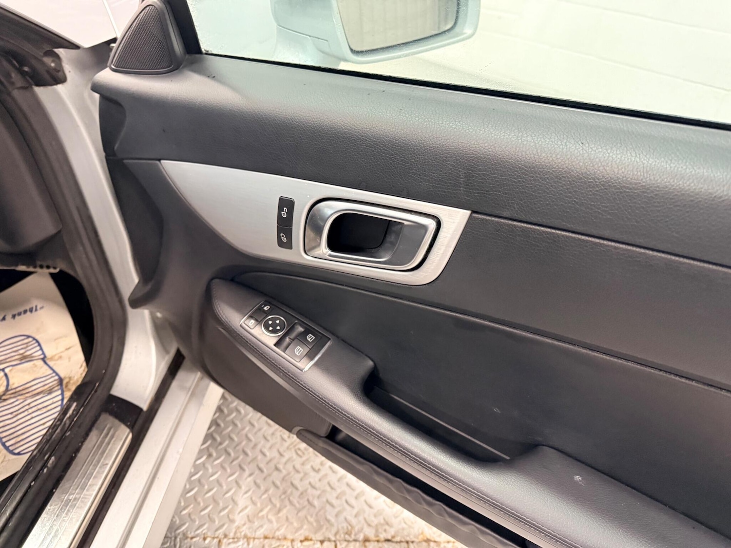 Used Mercedes-Benz SLK 2013 for sale - 76994656: Photo 18