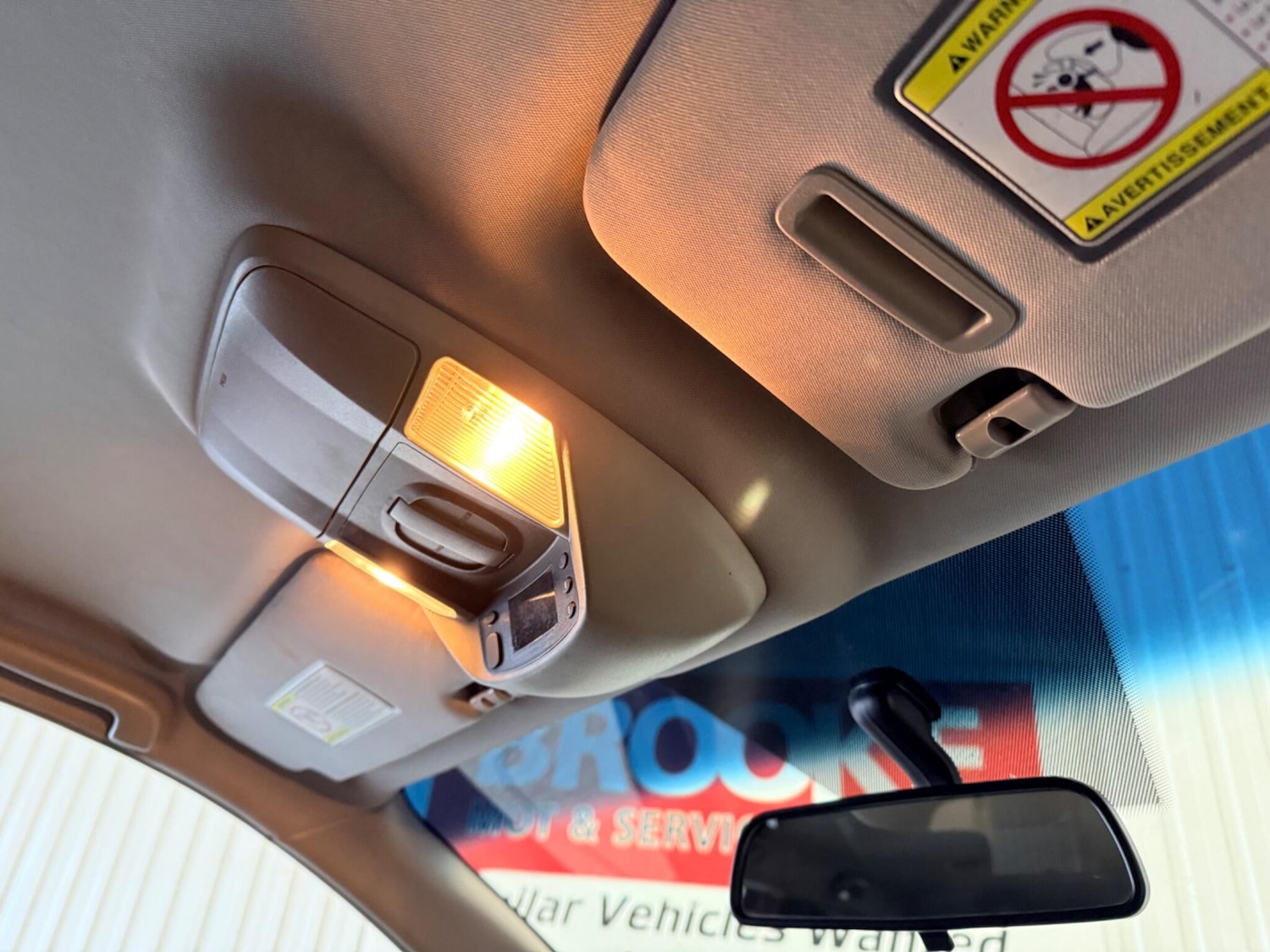 Used Ssangyong Turismo 2014 for sale - 78071918: Photo 26