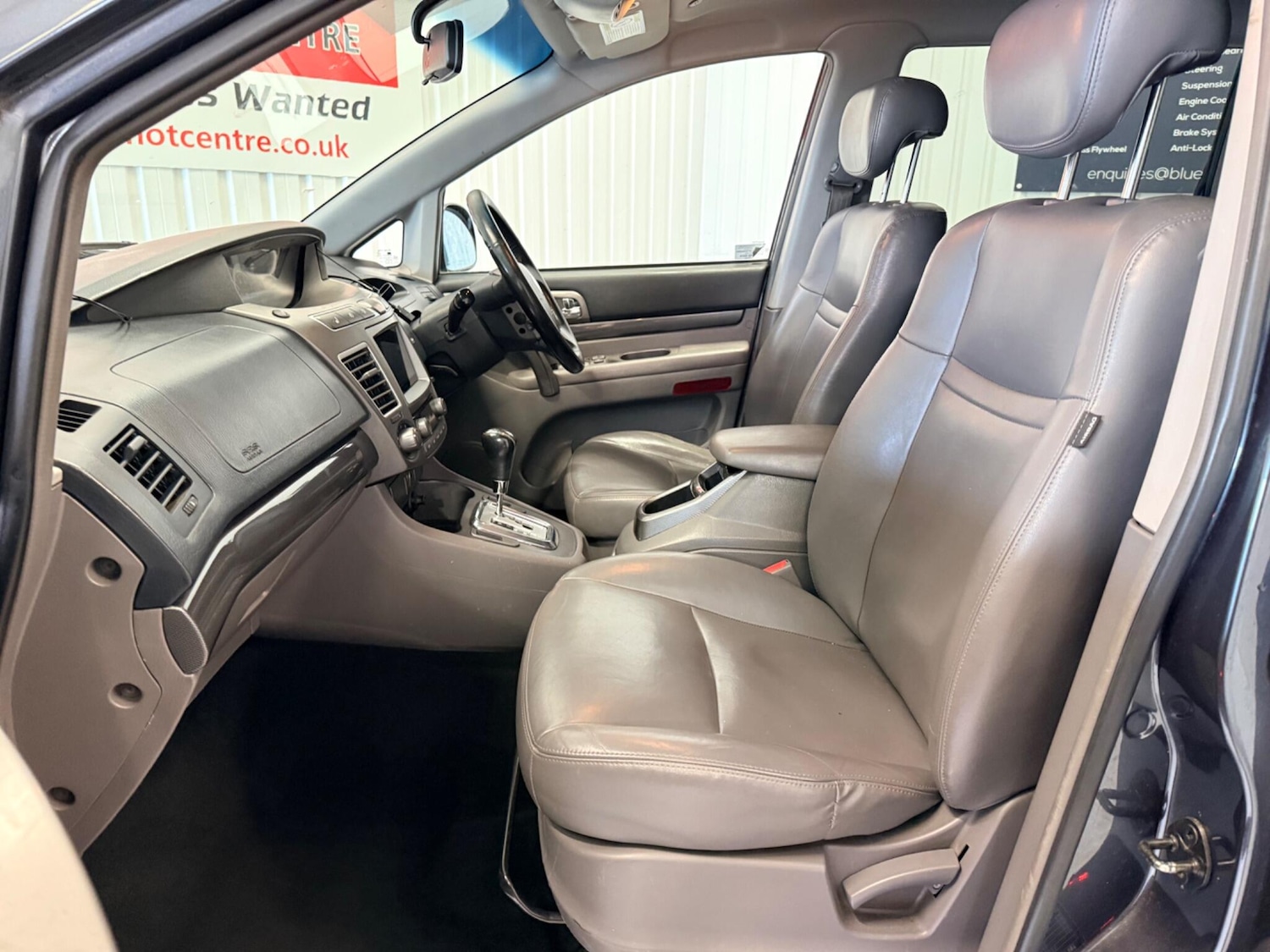 Used Ssangyong Turismo 2014 for sale - 78071918: Photo 8