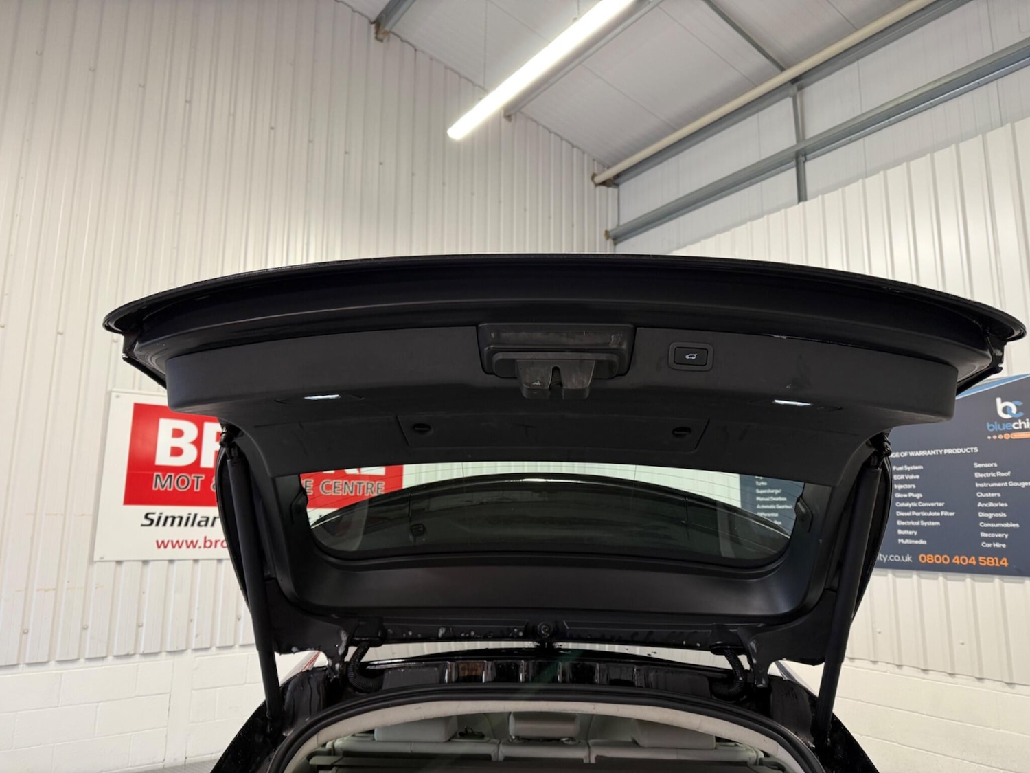 Used Jaguar XF 2019 for sale - 76359841: Photo 16