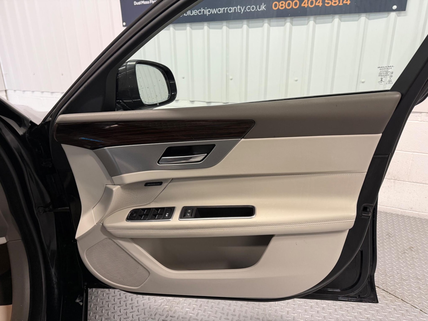 Used Jaguar XF 2019 for sale - 76359841: Photo 19