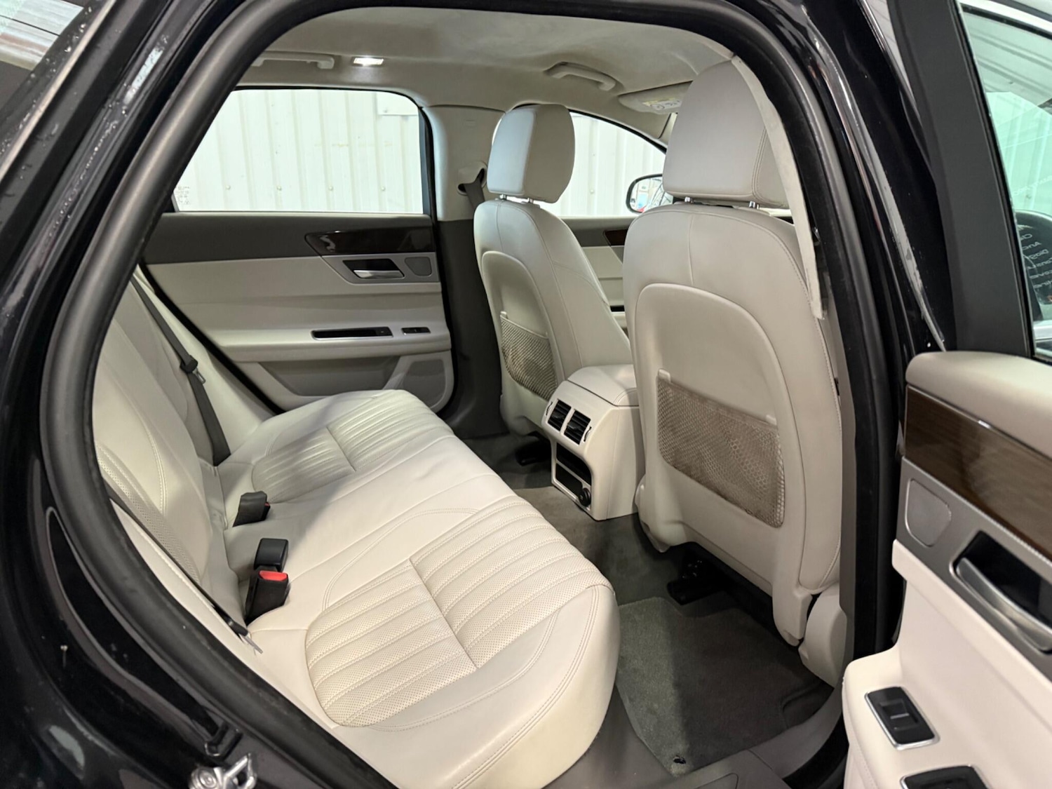 Used Jaguar XF 2019 for sale - 76359841: Photo 20