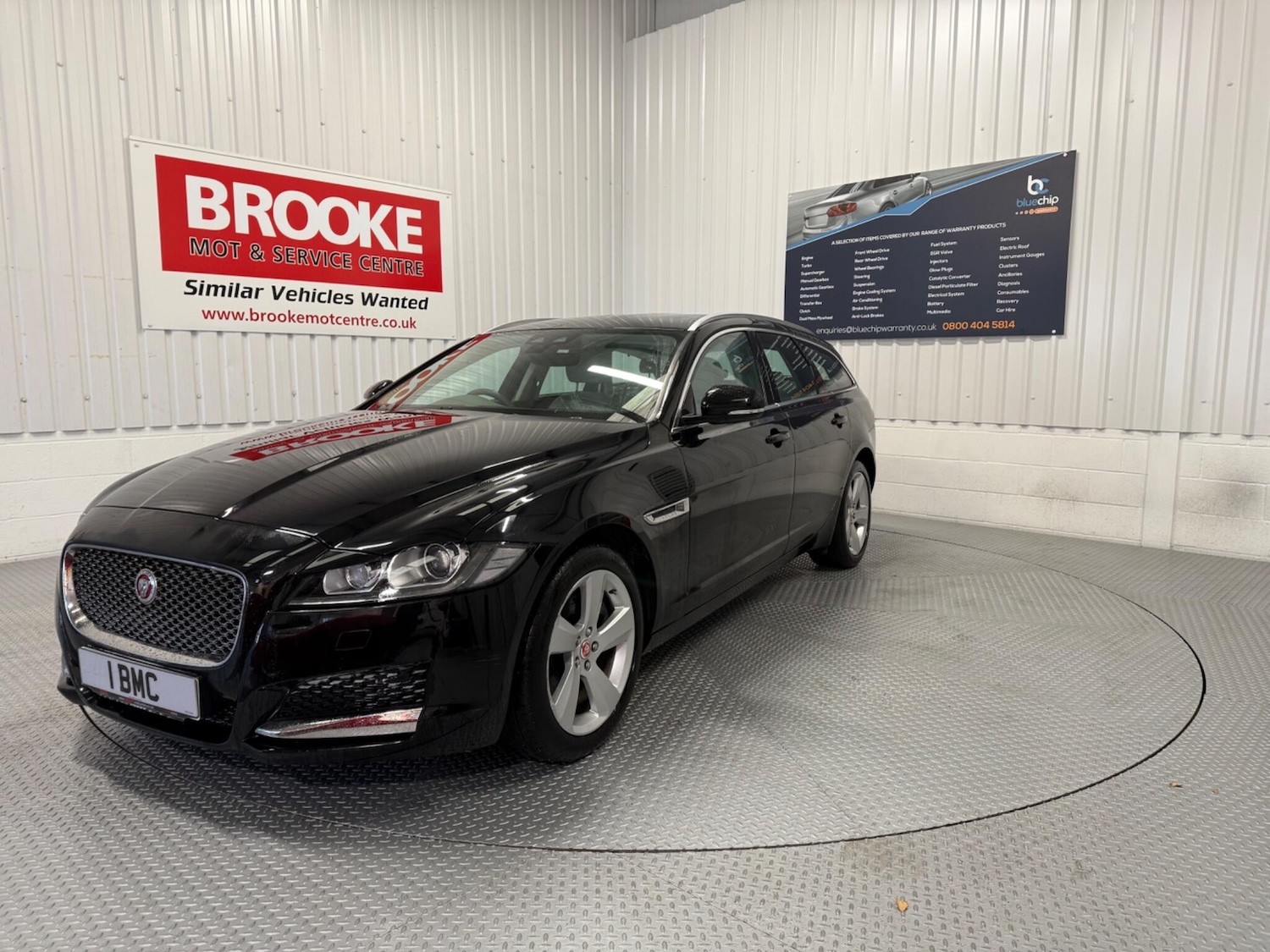 Used Jaguar XF 2019 for sale - 76359841: Photo 3