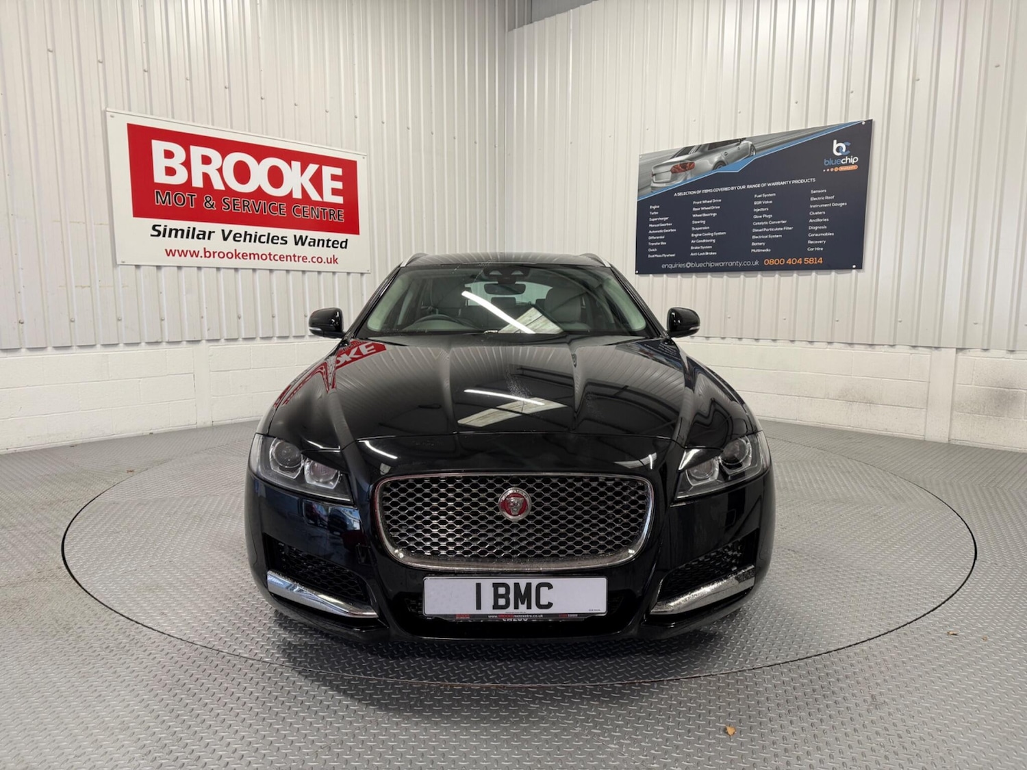 Used Jaguar XF 2019 for sale - 76359841: Photo 5