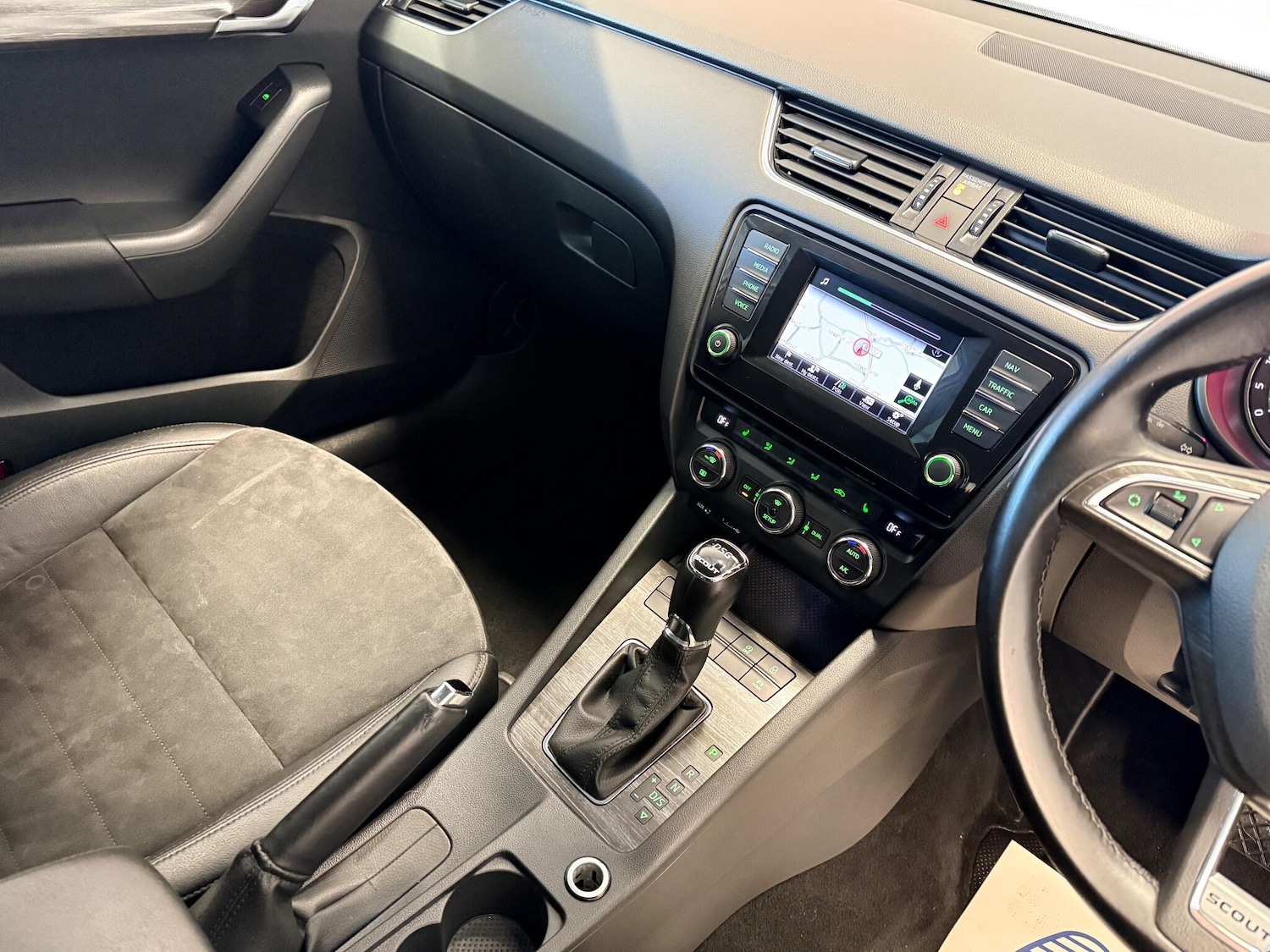 Used Skoda Octavia 2015 for sale - 76913331: Photo 26