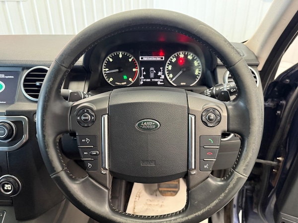 Used Land Rover Discovery 4 2015 for sale - 75279367: Photo 21