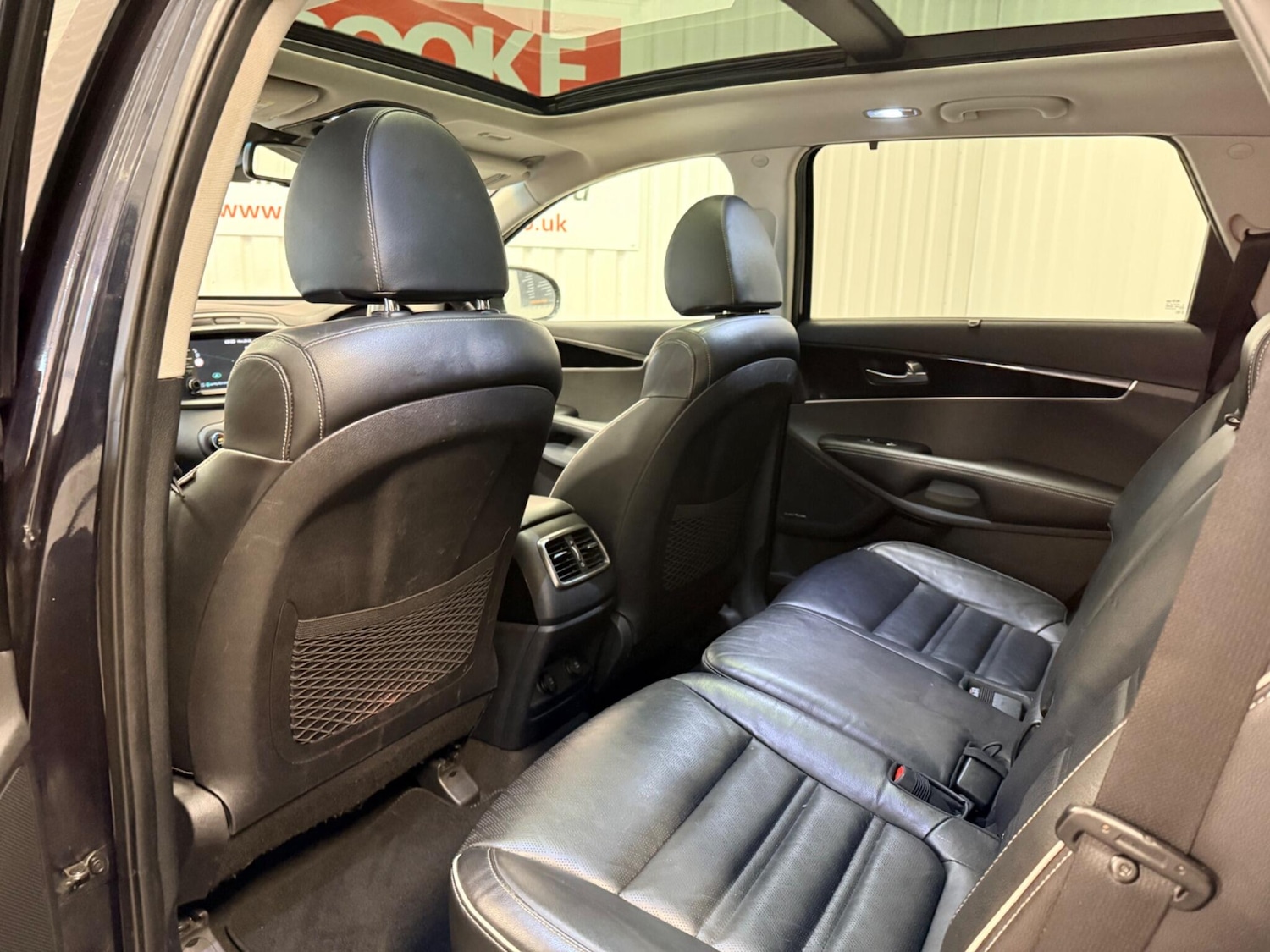 Used Kia Sorento 2018 for sale - 77330566: Photo 11