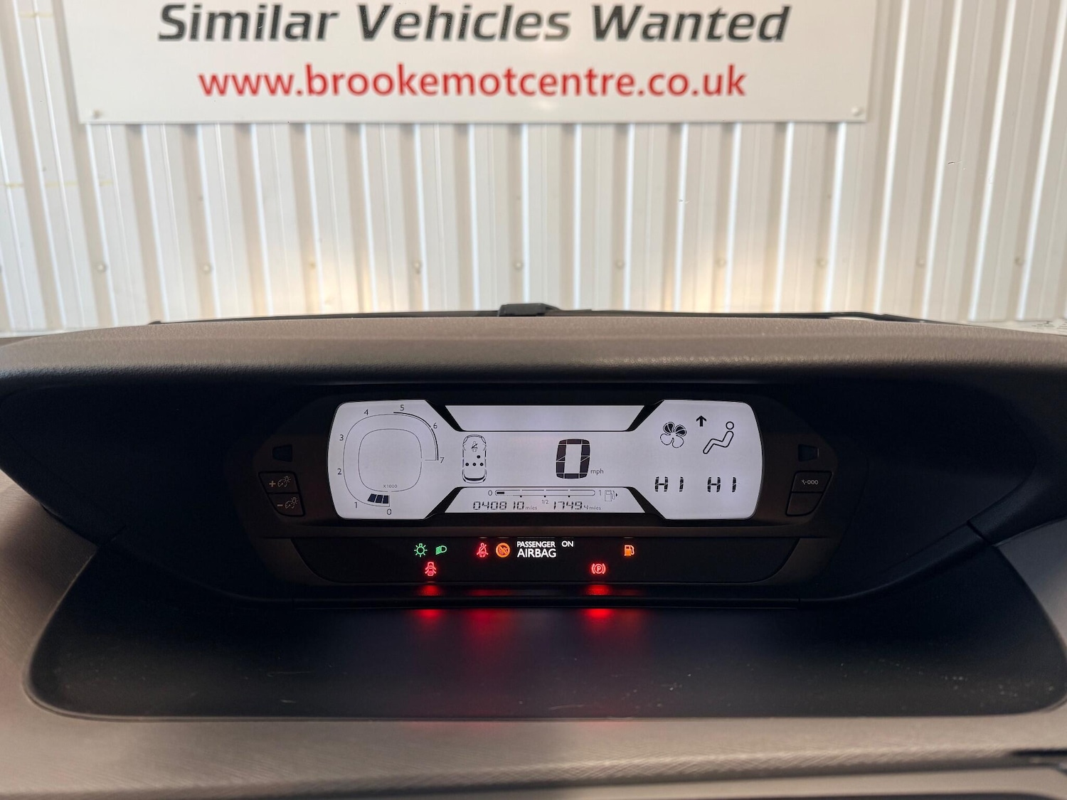 Used Citroen C4 Picasso 2016 for sale - 76702400: Photo 24