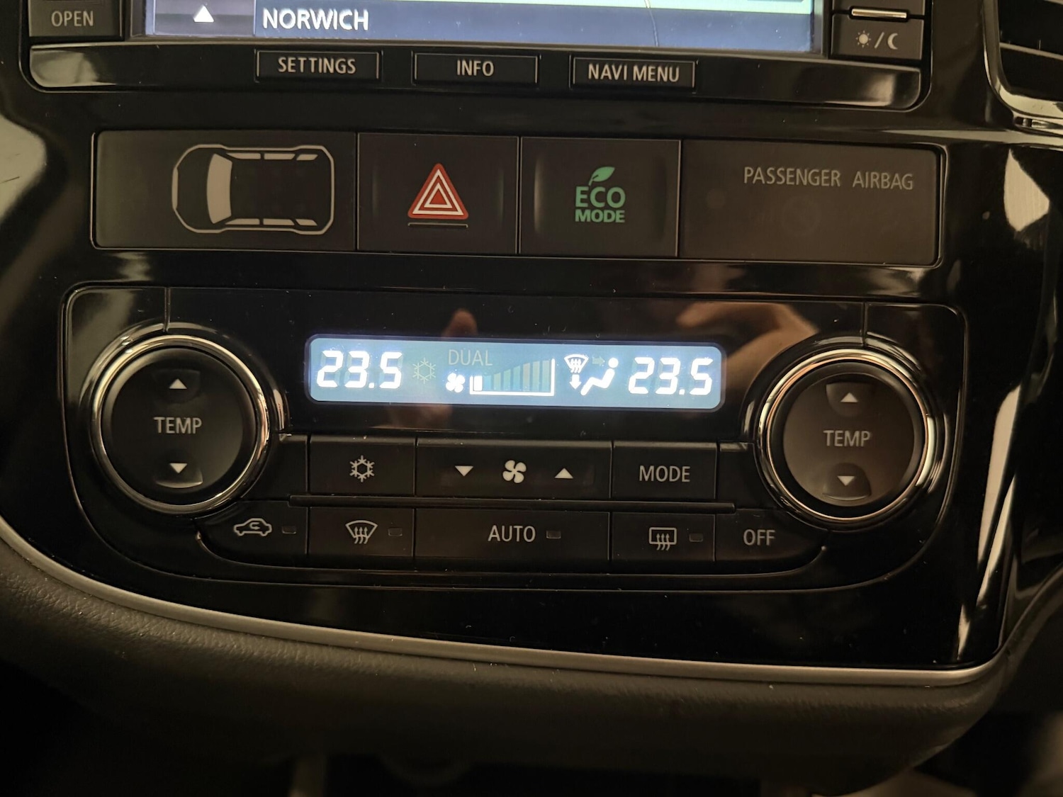 Used Mitsubishi Outlander 2014 for sale - 77040448: Photo 30