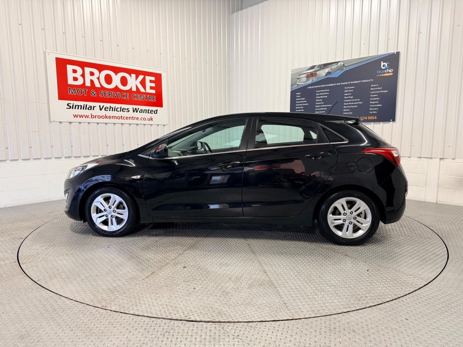 Used Hyundai i30 2015 for sale - 77359285: Photo 10