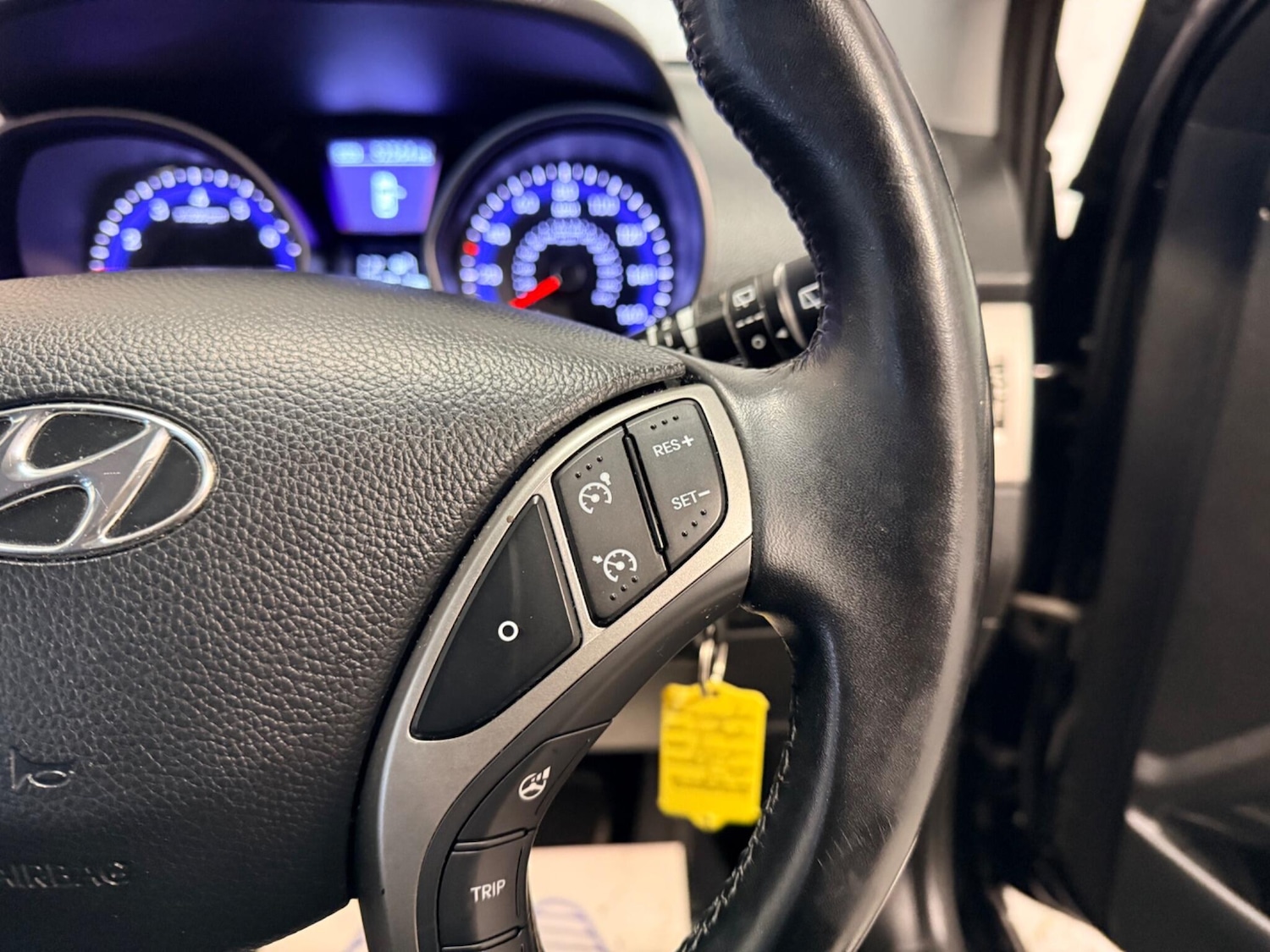 Used Hyundai i30 2015 for sale - 77359285: Photo 23