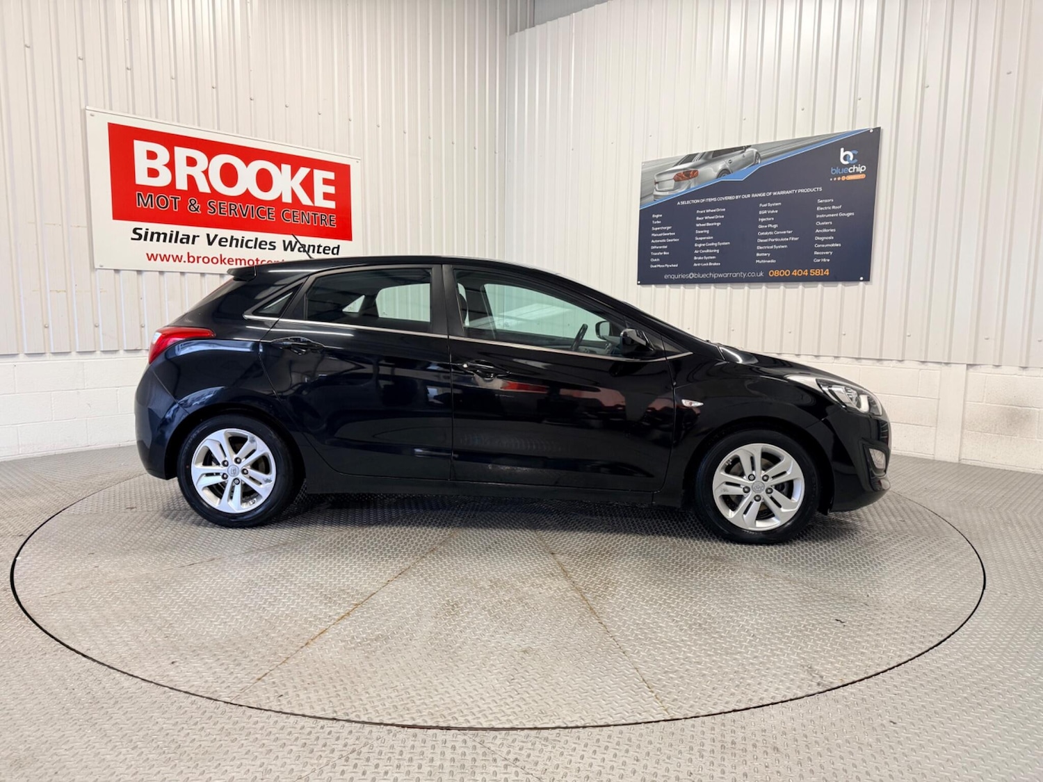 Used Hyundai i30 2015 for sale - 77359285: Photo 6