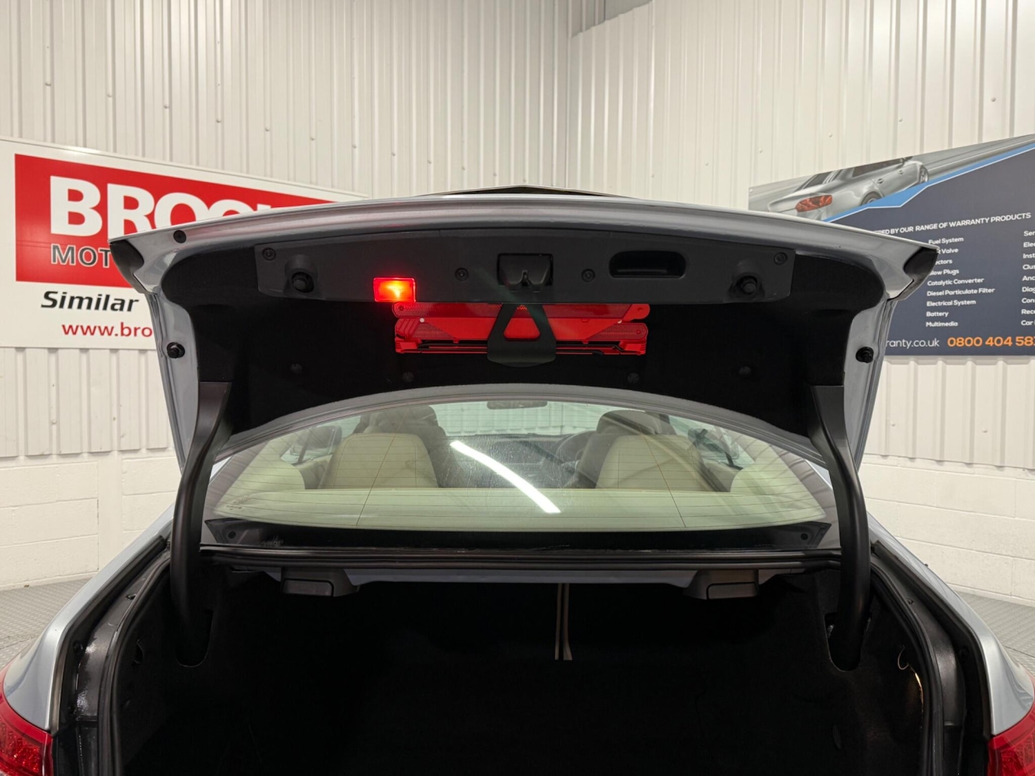 Used Mercedes-Benz E Class 2013 for sale - 76425068: Photo 17