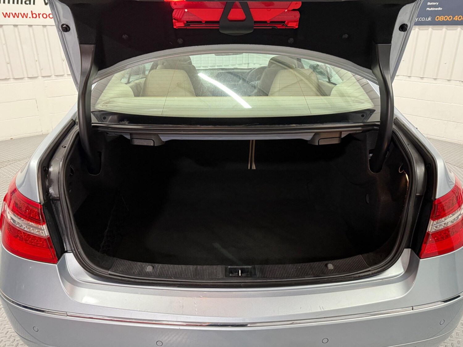 Used Mercedes-Benz E Class 2013 for sale - 76425068: Photo 18