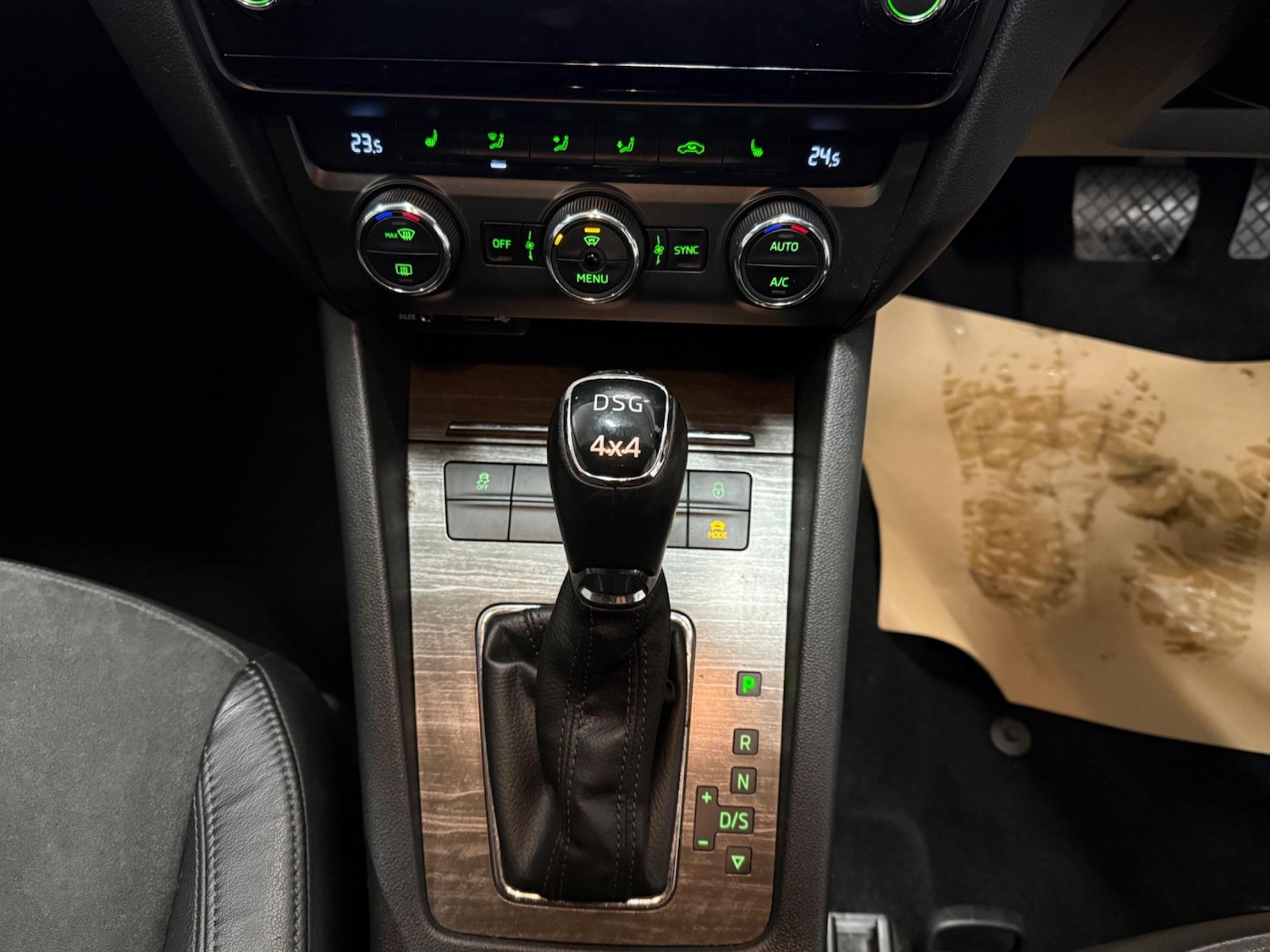 Vehicle 27