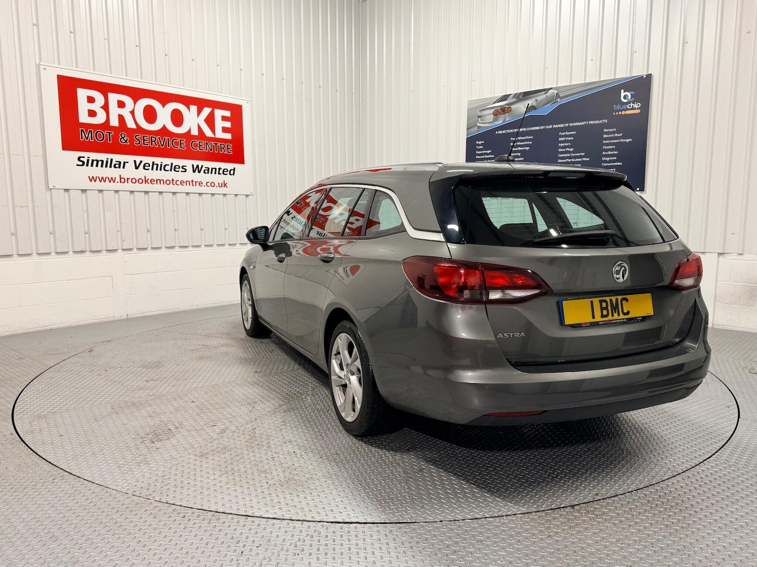 Used Vauxhall Astra for sale - 76729043: Photo 10