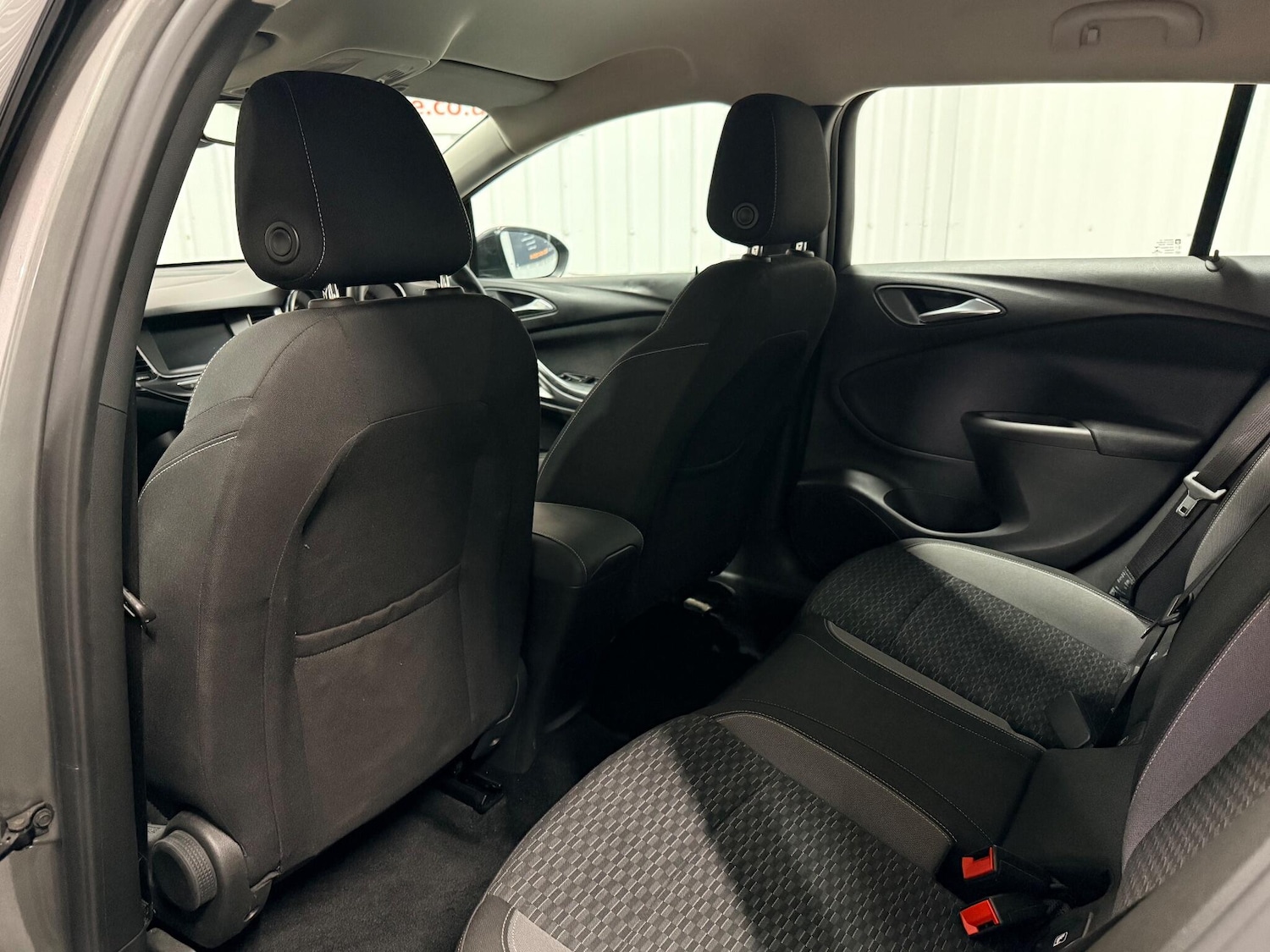 Used Vauxhall Astra for sale - 76729043: Photo 11