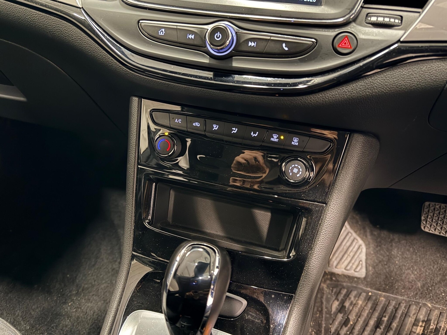 Used Vauxhall Astra for sale - 76729043: Photo 26