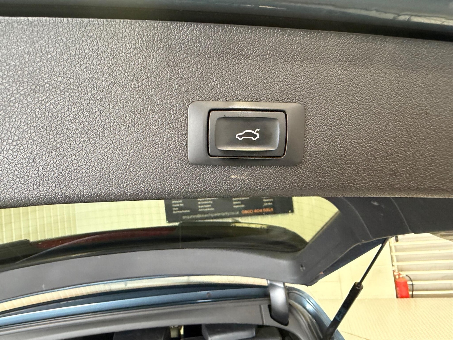 Used Audi Q5 2015 for sale - 77853173: Photo 12