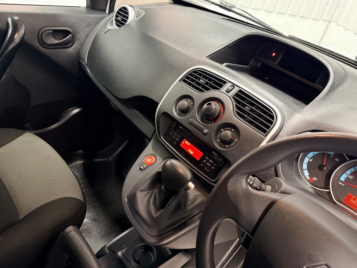Used Renault Kangoo 2019 for sale - 77351331: Photo 21