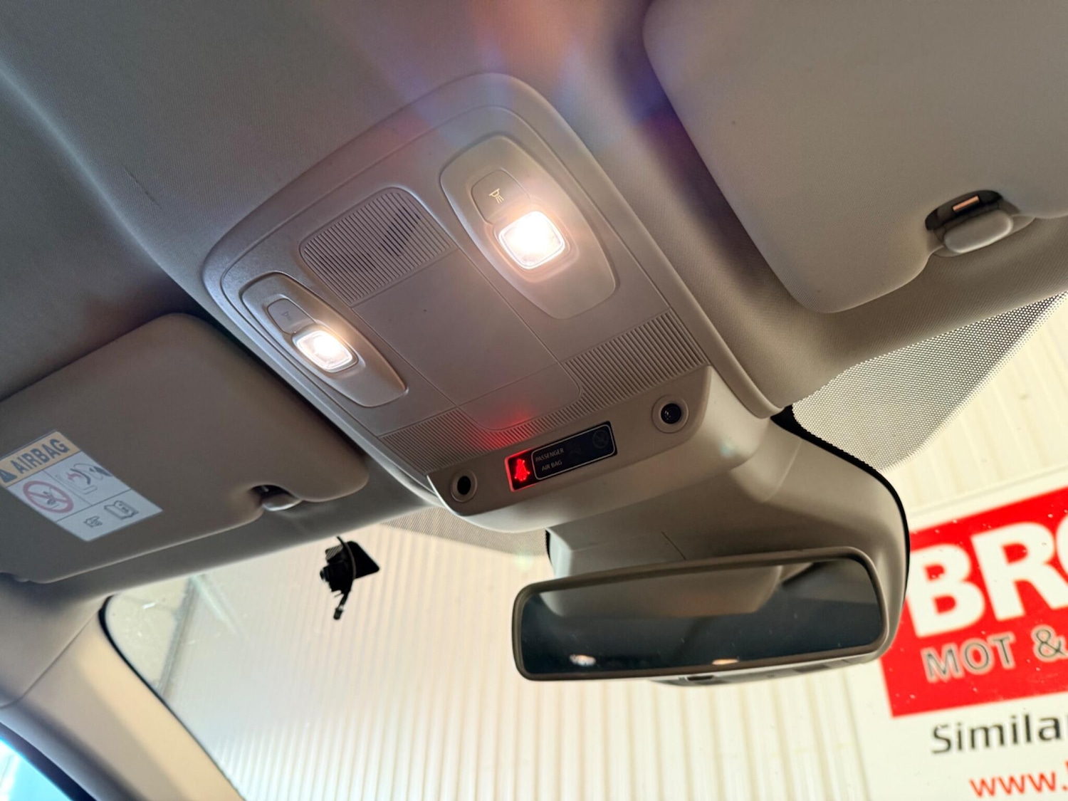 Used Renault Megane 2019 for sale - 77440333: Photo 25