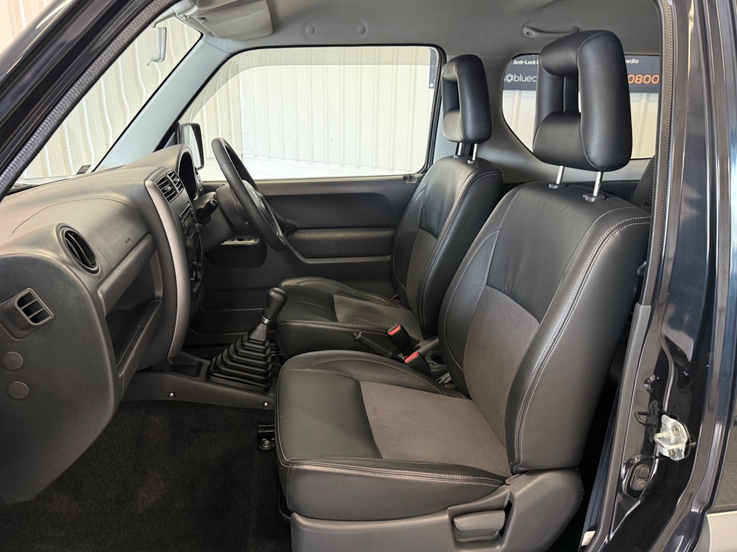 Used Suzuki Jimny 2009 for sale - 76688785: Photo 11