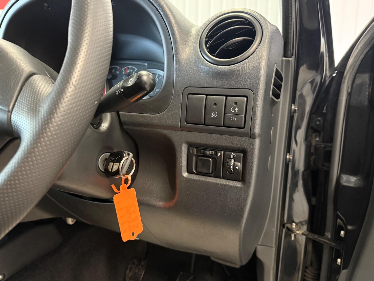 Used Suzuki Jimny 2009 for sale - 76688785: Photo 19