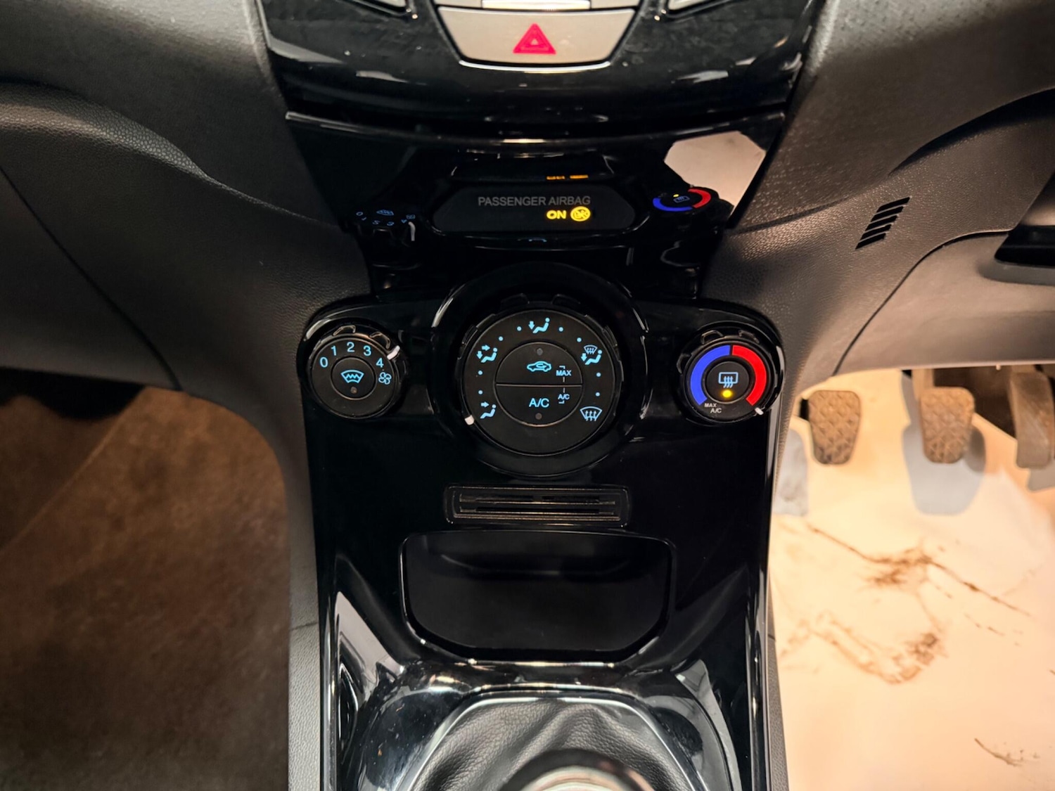 Used Ford Fiesta 2017 for sale - 77425494: Photo 22